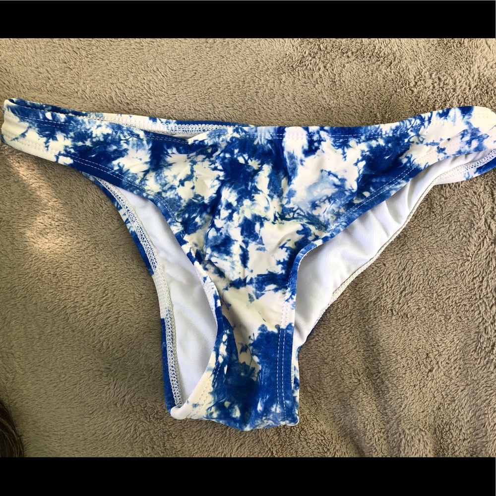 Tilly’s Cheeky Bikini Bottom